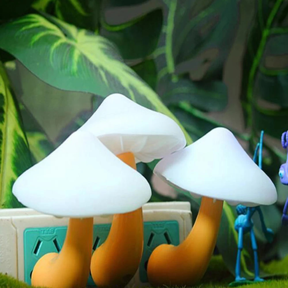 Shroomie Nightlight by UWUsleep