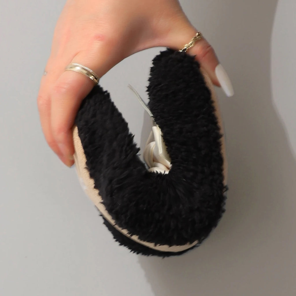 Bow Plushie Slippers by UWUsleep